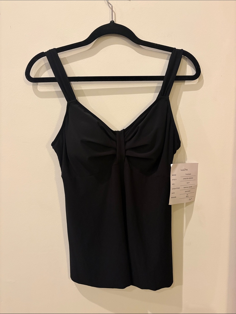 Trimshaper Black LILY Twist-Front Tankini Top,Size 8,NWT